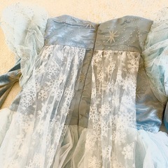新品未使用　140 長袖　プリンセスドレス 子供 雪の女王 衣装 キッズ お姫様の画像