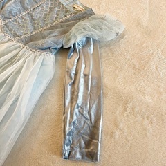 新品未使用　140 長袖　プリンセスドレス 子供 雪の女王 衣装 キッズ お姫様の画像