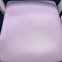 ニトリ・学習椅子の画像