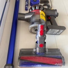 dyson v7fluffy ダイソン掃除機　動作確認済みの画像