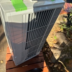 ①コロナ 窓用エアコン 冷房専用 CW-F1624R 2024年製 リモコン・窓枠付の画像