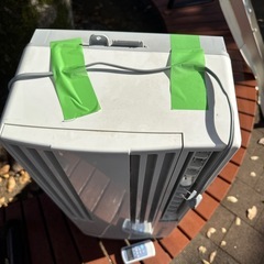 ①コロナ 窓用エアコン 冷房専用 CW-F1624R 2024年製 リモコン・窓枠付の画像