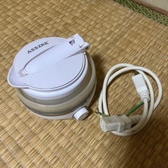 折りたためる　電気ケトルの画像