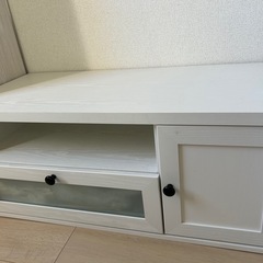 テレビ台の画像