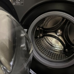ドラム式洗濯乾燥機本体 ブラック ニトリの画像