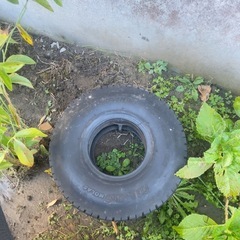 タイヤください