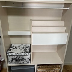 幼児用おもちゃ収納絵本棚
の画像