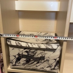 幼児用おもちゃ収納絵本棚
の画像