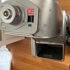 石油ファンヒーターの画像