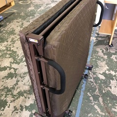 折りたたみベッド　シングルの画像