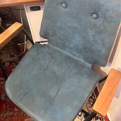 デスクチェア／ パソコンチェア ／学習チェア ／肘掛け椅子 キャスター付き 3／60度回転 上下昇降機能の画像