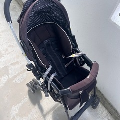 アップリカ　ベビーカーの画像
