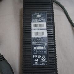 [1724]Xbox 360 ACアダプター 12V 14.2A 電源ケーブルの画像