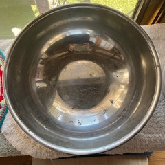 ステンレスボール、ザル、ひとり土鍋全部まとめての画像