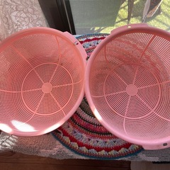 ステンレスボール、ザル、ひとり土鍋全部まとめての画像