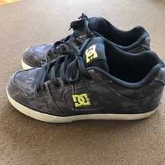 DCスニーカーの画像