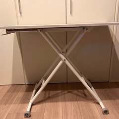 折りたたみ昇降式テーブル 木目調 ホワイトの画像