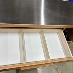 ★中古品　キッチンカウンター　ステンレス天板　キャビネット♪おんふ♪の画像