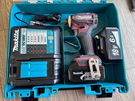 マキタ TD172D インパクトドライバー