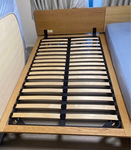 【配達可能】半年間のみ使用。無印良品　幅145cmダブルベット　ベッドフレーム  ヘッドボード　脚　オーク　ヘッドボード