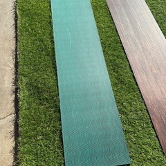 置くだけ抗菌フロアータイル　105cm ×　25cmの画像