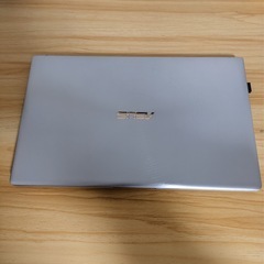 Asus ZenBook 13 UX333FA i7-8565 8/512の画像