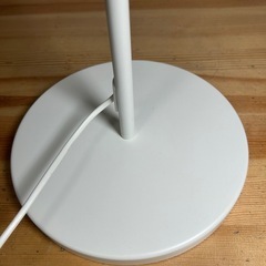 IKEAフロアランプの画像