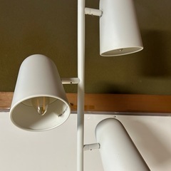 IKEAフロアランプの画像