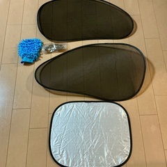 　車用サンシェード3枚セット、吸盤付き、紫外線カット& 3つのUSBポートを備えたコンパクトな充電器の画像