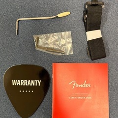 マスタングマイクロ他おまけ多数 美品 フェンダー メイドインジャパン ジュニアコレクション ストラトキャスター ショートスケールの画像