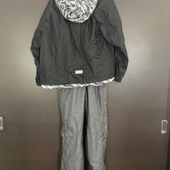 スノーボードウエアの画像