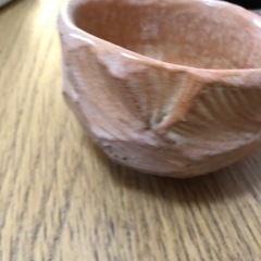 ハンドメイド　陶器の深型小鉢の画像