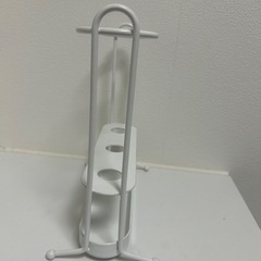 ニトリ 使わない時収納に便利な小型傘立ての画像