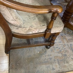 鉾田市汲上にある年季の入ったテーブル椅子4個まとめての画像