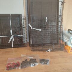 アイリスオーヤマコンビネーションサークルとトラベルキャリーのセットの画像