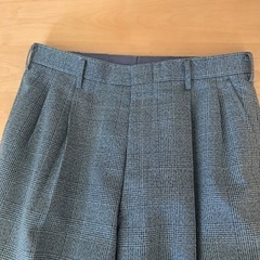 芽室高校制服ツータックスラックス
の画像