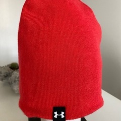 アンダーアーマー　リバーシブルニット帽の画像