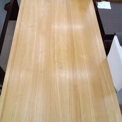 リユースのサカイ栃木店★ジモティ割あり★  テーブル ベージュ W140×D79×H72.5 クリーニング済み TC11581の画像