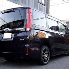 車検満タン エスクァイア ハイブリッドXi ナビ フルセグTV DVD再生機能 Bluetooth バックモニター 電動オートスライド スマートキー シートヒーター LEDライト ETCの画像