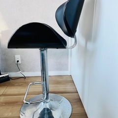 ハイチェア　黒　椅子　バーカウンターの画像
