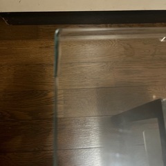 🉐早い者勝ち‼️ガラスのインテリアデザインテーブルの画像