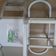 ジャングルジム 2段 モノトーン 説明書あり（フィールステージ八事での受け渡しを希望）の画像