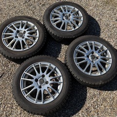 155/65/14　ダンロップ　スタッドレスタイヤの画像