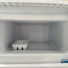 【高年式】大阪送料無料★3か月保障付き★冷蔵庫★ヤマダ★2ドア★2025年★YRZ-C09MW★IR-629の画像