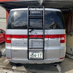 デリカD5 リアラダーの画像