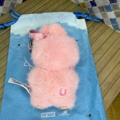 ラブブ　イニシャル　Ｕ　ピンク　きーほキーホルダー　せい正規品の画像