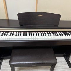 【取引中】電子ピアノ（椅子付き）の画像