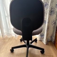 オカムラ オフィスチェア 椅子 購入一か月 未使用に近い 19800→15000円の画像