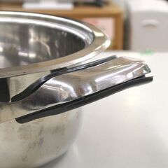 中古 両手鍋 メーカー不明 直径20cm 蓋付 1.4kg 深鍋 札幌市 清田区 平岡の画像