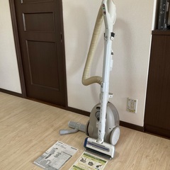 お話し中 SANYO 掃除機　エアブロックサイクロン　シャンパンゴールドの画像